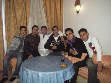 Moi && Hicham && Yahya && Youssef && Adil && Jihaz
