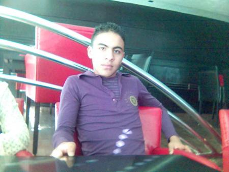 Me dans un café